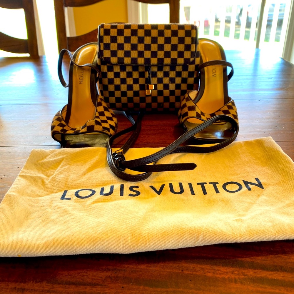 Louis Vuitton brown & beige checkered pony hair sling back pumps size 40.5